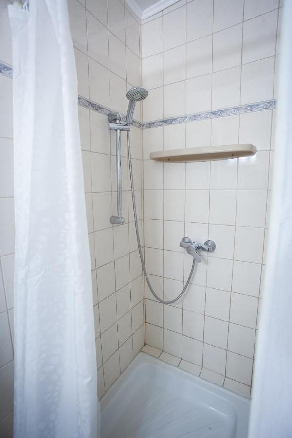 Hellenyi Apartmanok Harkan Exterior foto